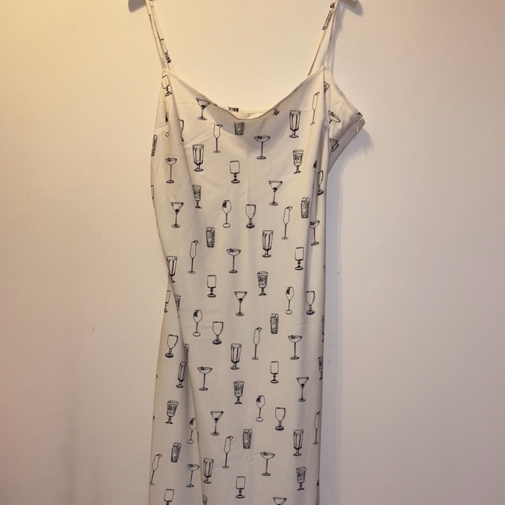 The A&F Julia Slip Maxi Dress Cocktail  Pattern Tall ￼ - Picture 2 of 4